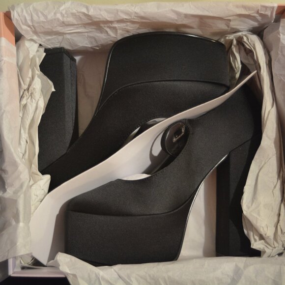 👠✨ Lisa Vicky VAULT-V Black Satin Platform Mary Jane Heels – Size 10M NIB ✨👠 - Picture 2 of 8